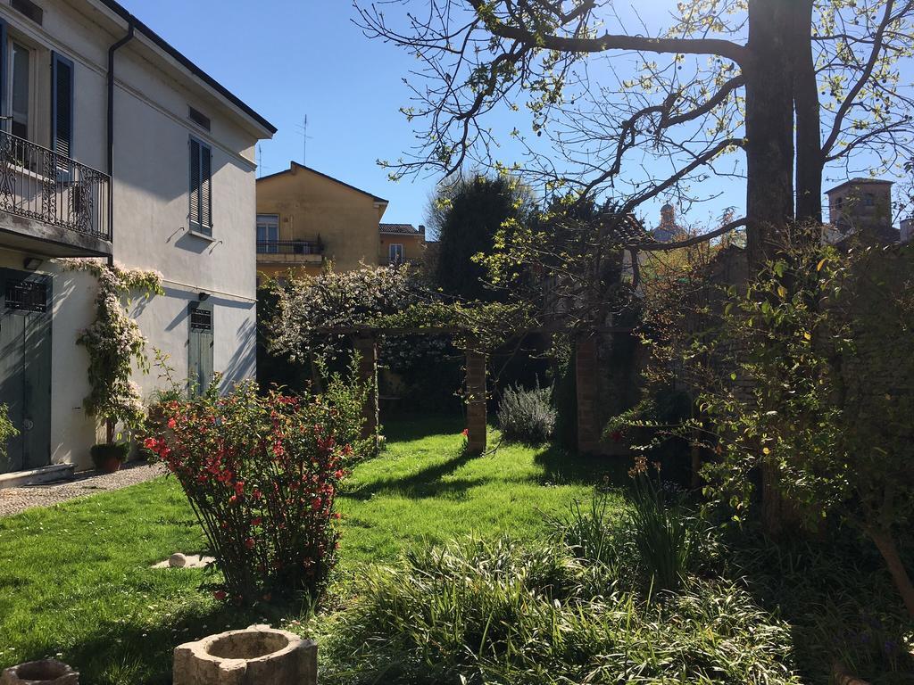B&B L'Affresco Mantova Exterior photo